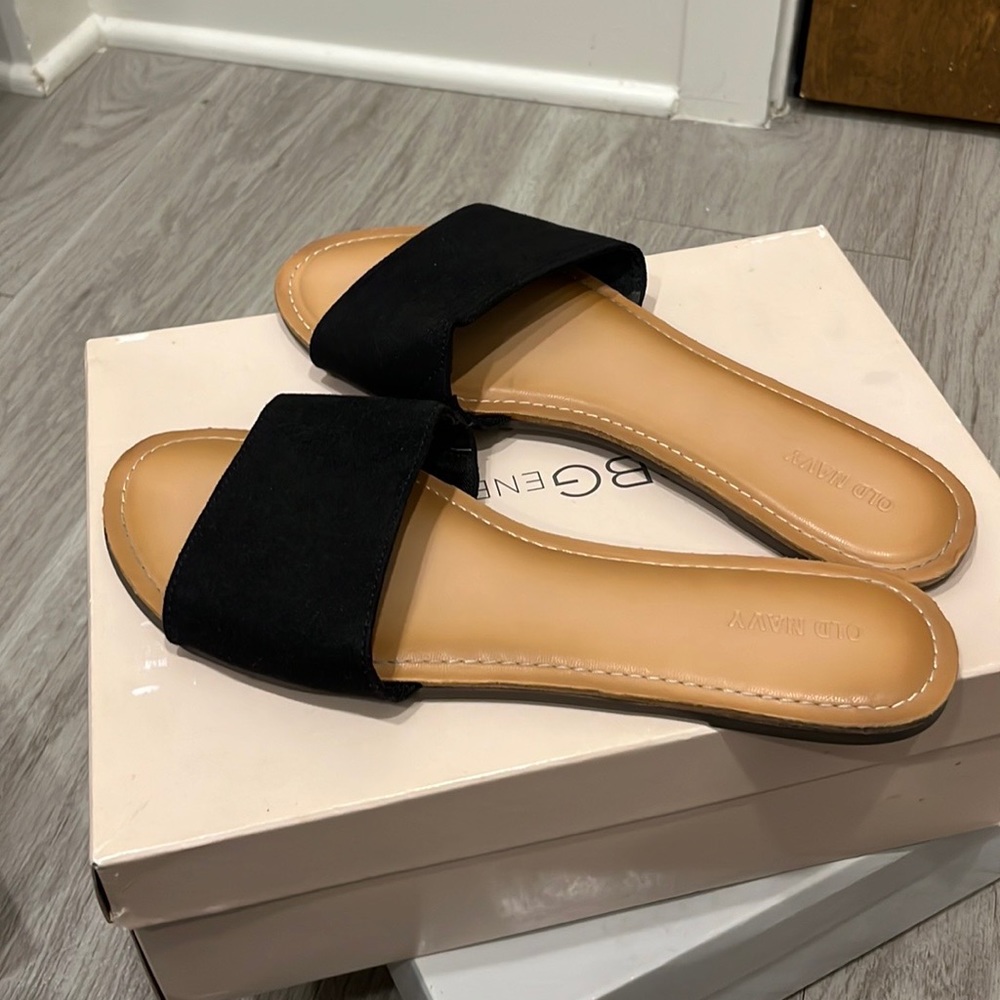 Old Navy Sandals